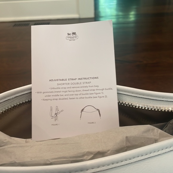 White Leather Studded Coach Bag NWT - Picture 9 of 11